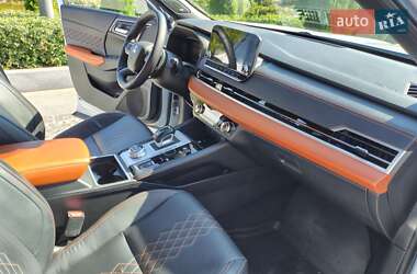Внедорожник / Кроссовер Mitsubishi Outlander 2022 в 