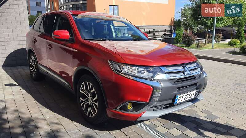Mitsubishi Outlander 2015