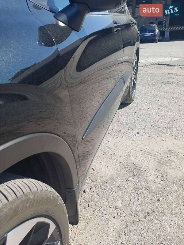 Позашляховик / Кросовер Mitsubishi Outlander 2024 в Тернополі