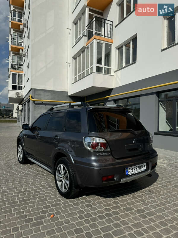 Внедорожник / Кроссовер Mitsubishi Outlander 2006 в Виннице