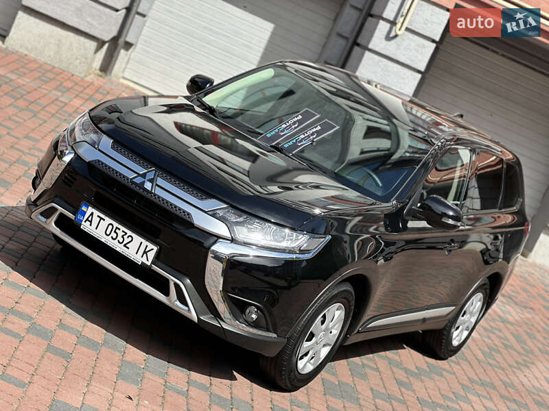 Mitsubishi Outlander 2019
