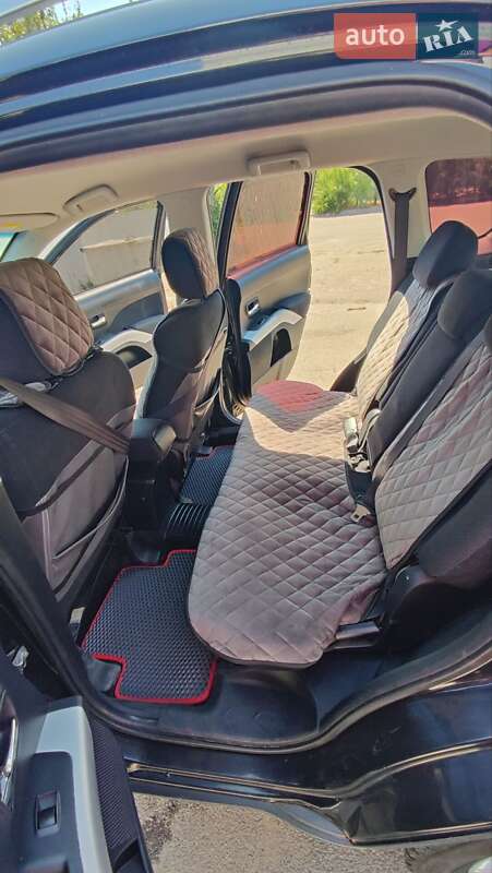 Внедорожник / Кроссовер Mitsubishi Outlander 2008 в Николаеве