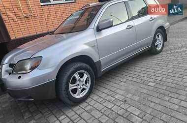 Позашляховик / Кросовер Mitsubishi Outlander 2004 в Кам'янець-Подільському