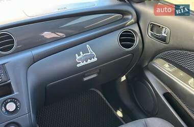 Внедорожник / Кроссовер Mitsubishi Outlander 2006 в 