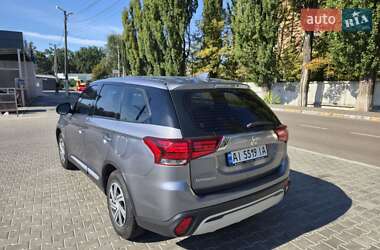 Внедорожник / Кроссовер Mitsubishi Outlander 2019 в 