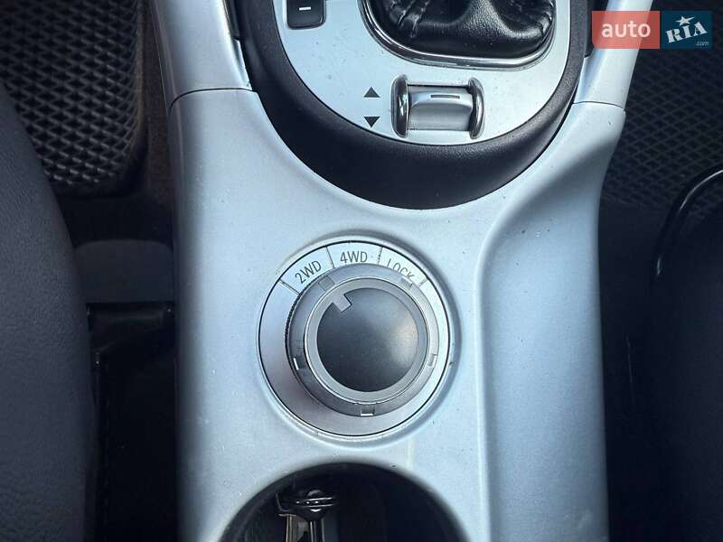 Внедорожник / Кроссовер Mitsubishi Outlander 2010 в Киеве