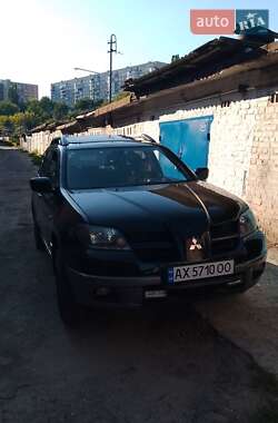 Позашляховик / Кросовер Mitsubishi Outlander 2003 в Харкові