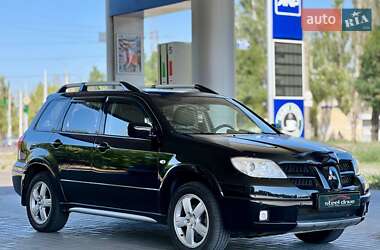 Позашляховик / Кросовер Mitsubishi Outlander 2006 в Миколаєві