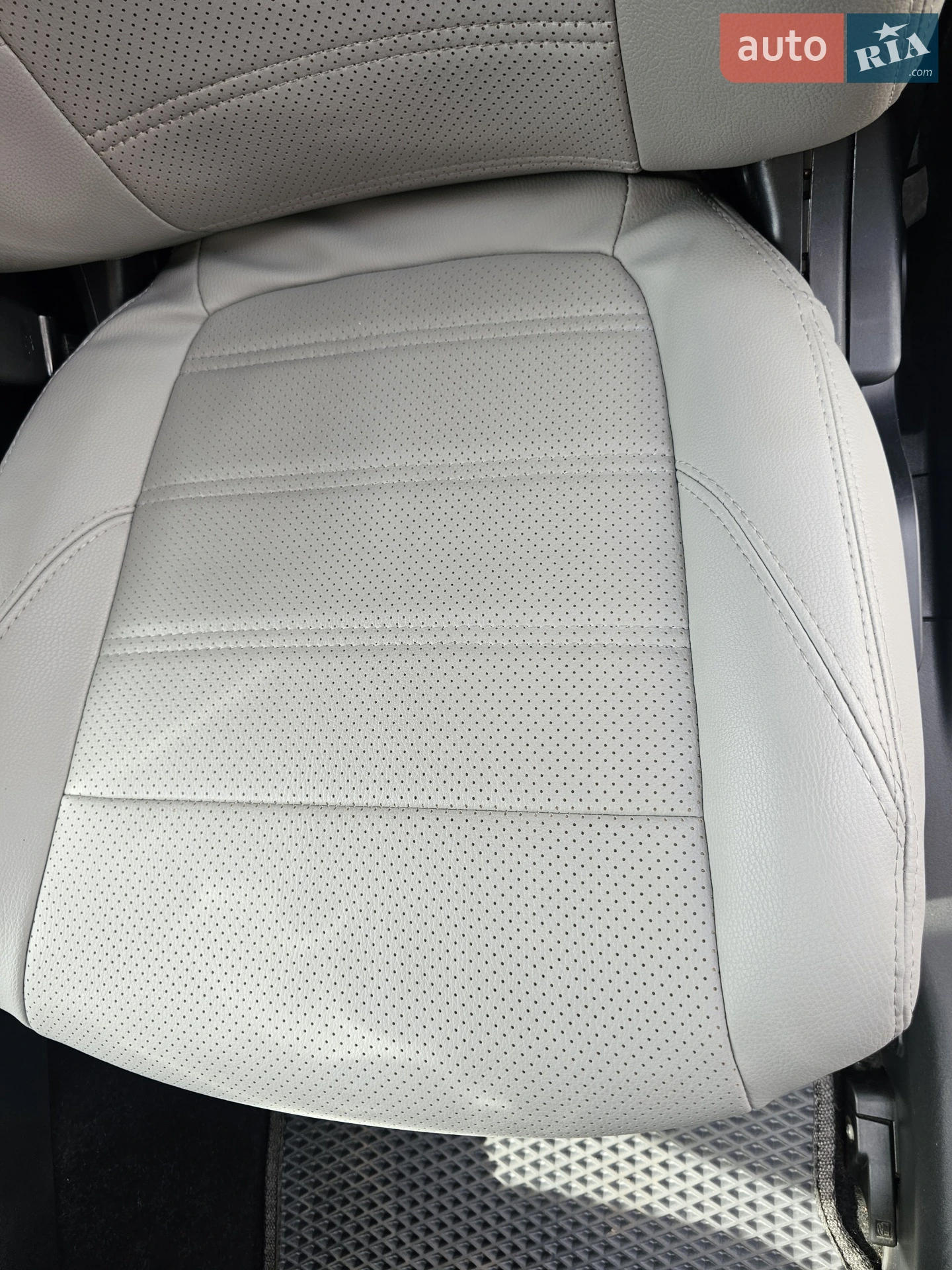 2015 Mitsubishi Outlander - мініатюра 27