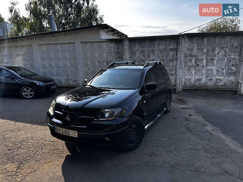 Позашляховик / Кросовер Mitsubishi Outlander 2003 в Хмельницькому