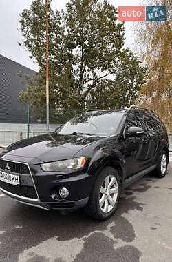 Позашляховик / Кросовер Mitsubishi Outlander 2012 в Василькові