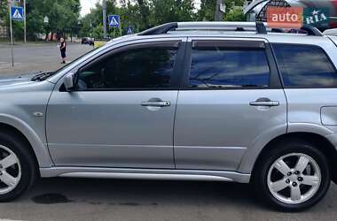 Внедорожник / Кроссовер Mitsubishi Outlander 2008 в 
