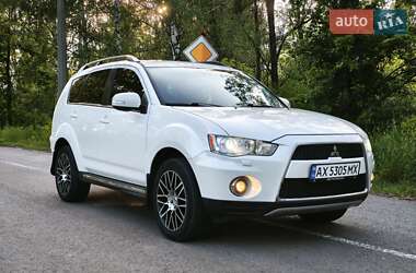 Позашляховик / Кросовер Mitsubishi Outlander 2011 в Харкові