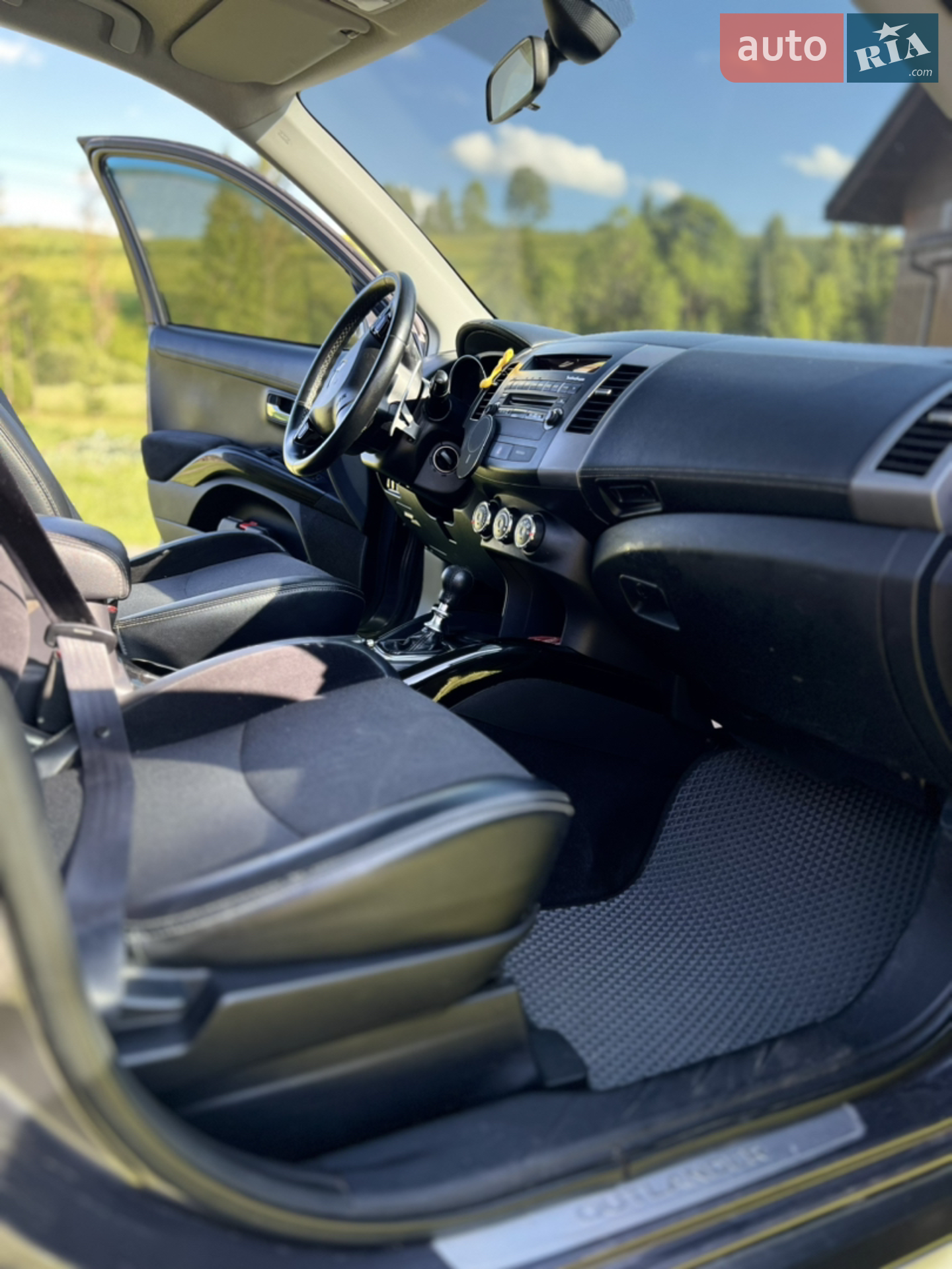 2011 Mitsubishi Outlander - мініатюра 29