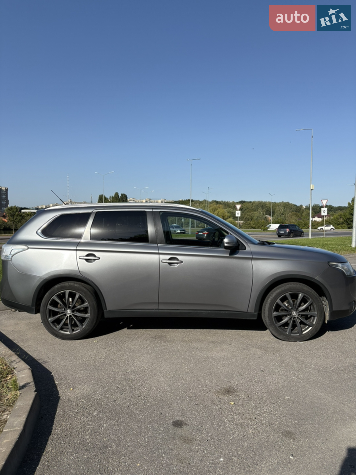 2015 Mitsubishi Outlander - мініатюра 5