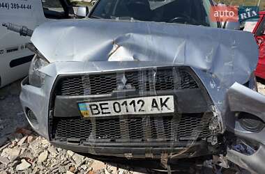 Позашляховик / Кросовер Mitsubishi Outlander 2010 в Києві