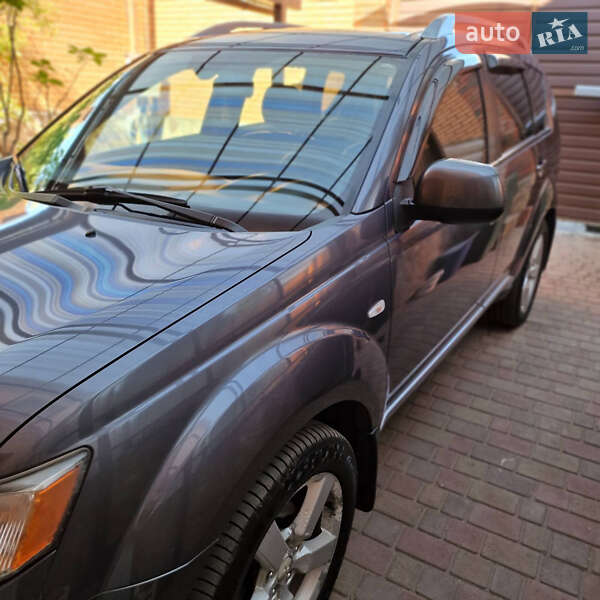 Внедорожник / Кроссовер Mitsubishi Outlander 2008 в Днепре
