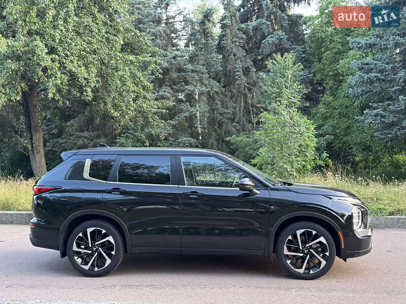 Позашляховик / Кросовер Mitsubishi Outlander 2022 в Житомирі фото 7 Позашляховик / Кросовер Mitsubishi Outlander 2022 в Житомирі