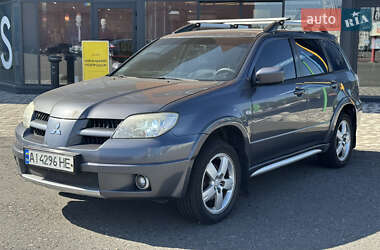 Внедорожник / Кроссовер Mitsubishi Outlander 2008 в Киеве