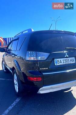 Внедорожник / Кроссовер Mitsubishi Outlander 2007 в 