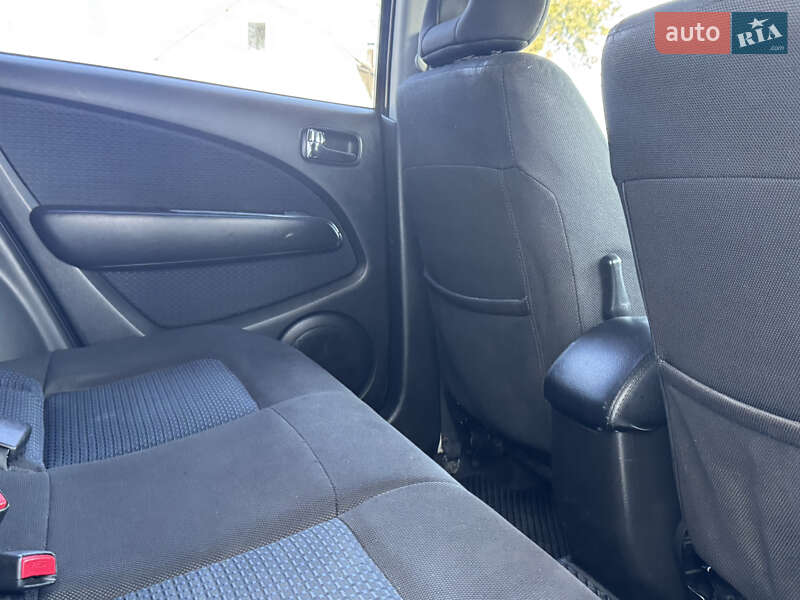 Внедорожник / Кроссовер Mitsubishi Outlander 2007 в Ровно