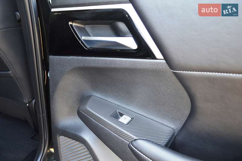 Позашляховик / Кросовер Mitsubishi Outlander 2021 в Одесі