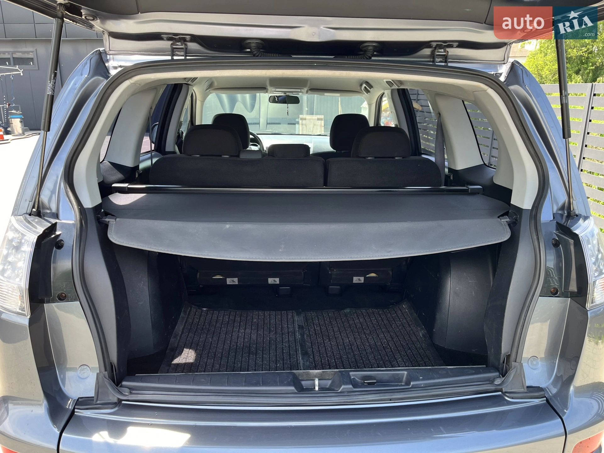 2012 Mitsubishi Outlander - мініатюра 14