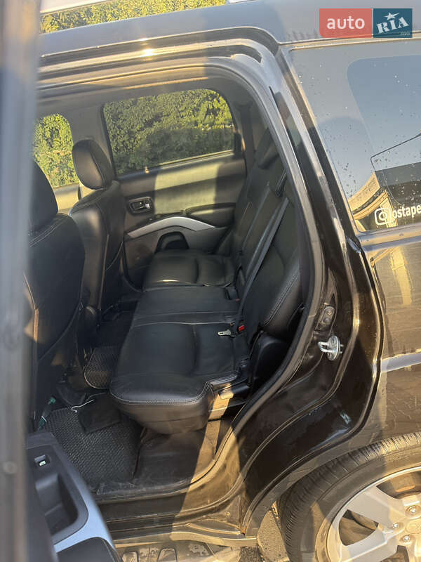 Внедорожник / Кроссовер Mitsubishi Outlander 2008 в Виннице