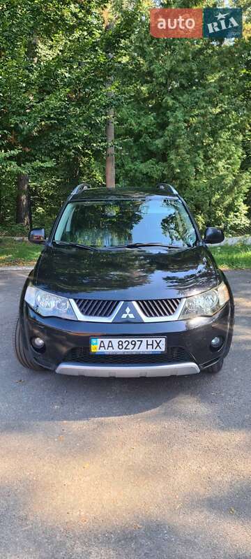 Позашляховик / Кросовер Mitsubishi Outlander 2008 в Дубні