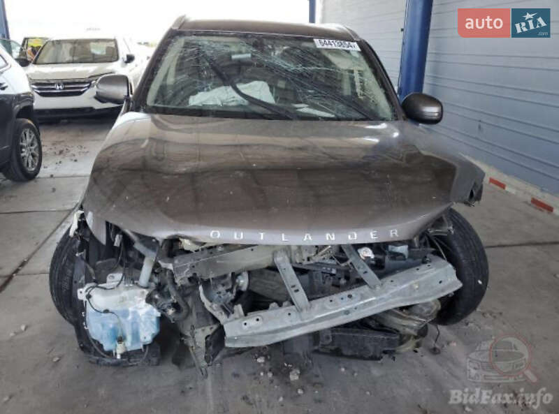Внедорожник / Кроссовер Mitsubishi Outlander 2018 в Виннице