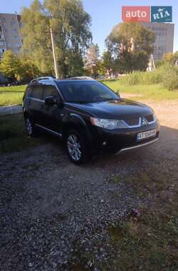 Внедорожник / Кроссовер Mitsubishi Outlander 2008 в 