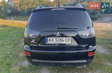 Позашляховик / Кросовер Mitsubishi Outlander 2008 в 