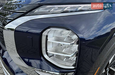 Внедорожник / Кроссовер Mitsubishi Outlander 2022 в 