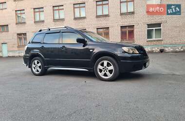 Внедорожник / Кроссовер Mitsubishi Outlander 2007 в 