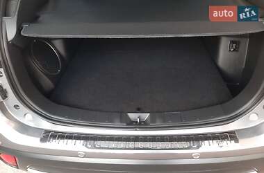 Внедорожник / Кроссовер Mitsubishi Outlander 2017 в 