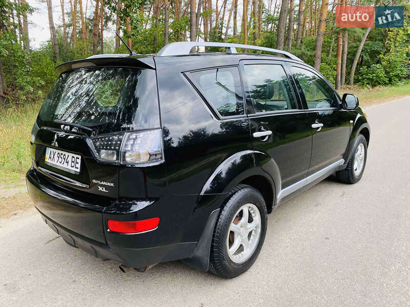 Внедорожник / Кроссовер Mitsubishi Outlander 2008 в Харькове