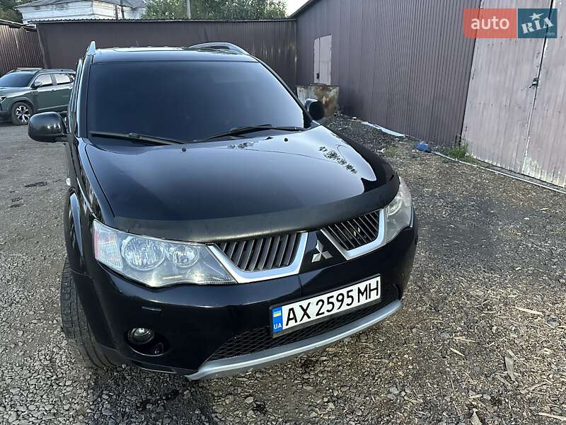 Позашляховик / Кросовер Mitsubishi Outlander 2007 в Сахновщині