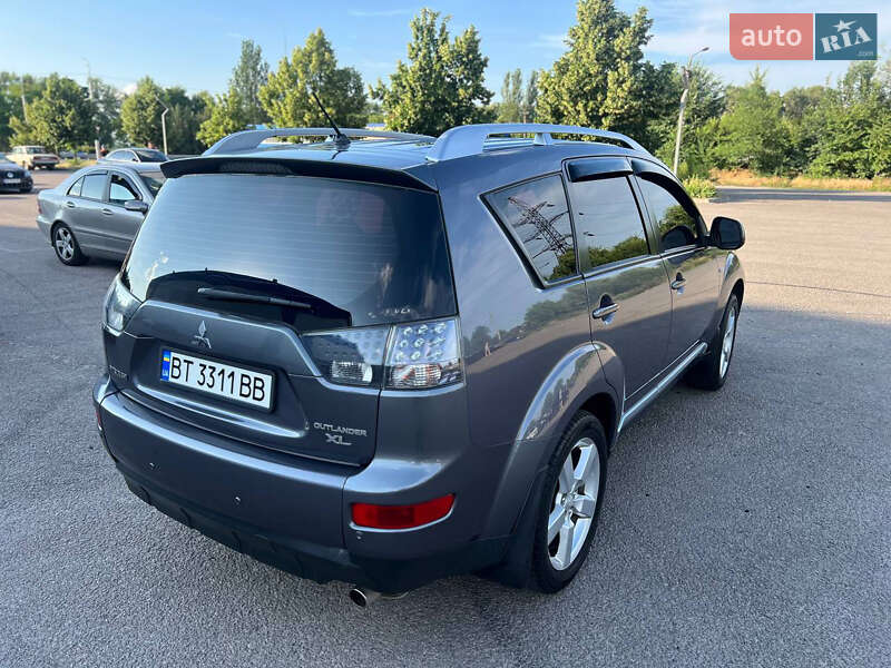 Позашляховик / Кросовер Mitsubishi Outlander 2008 в Дніпрі