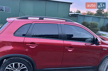 Внедорожник / Кроссовер Mitsubishi Outlander 2016 в Подгайцах