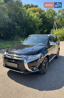 Позашляховик / Кросовер Mitsubishi Outlander 2018 в Глухові