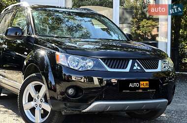 Внедорожник / Кроссовер Mitsubishi Outlander 2008 в 