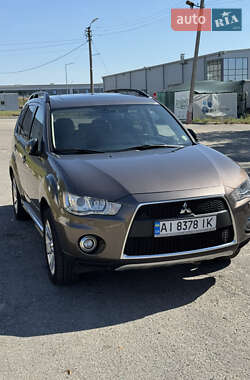Внедорожник / Кроссовер Mitsubishi Outlander 2012 в Белой Церкви
