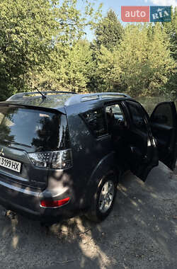Внедорожник / Кроссовер Mitsubishi Outlander 2007 в 