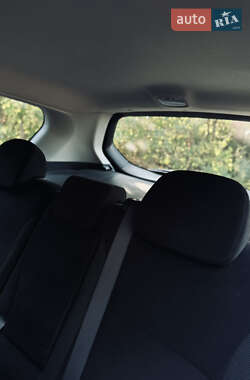 Внедорожник / Кроссовер Mitsubishi Outlander 2007 в 