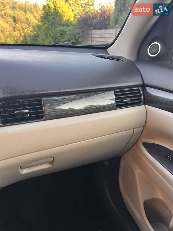 Позашляховик / Кросовер Mitsubishi Outlander 2015 в Хмельницькому