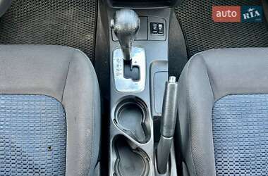 Внедорожник / Кроссовер Mitsubishi Outlander 2008 в 