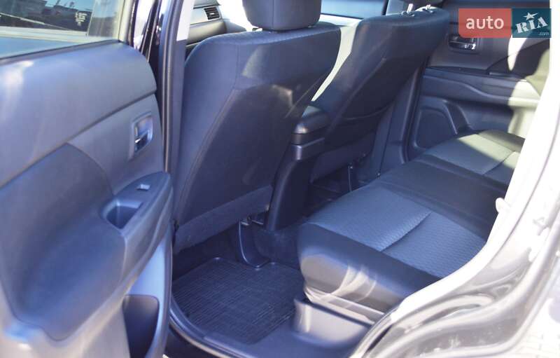 Внедорожник / Кроссовер Mitsubishi Outlander 2013 в Одессе фото 39 Внедорожник / Кроссовер Mitsubishi Outlander 2013 в Одессе