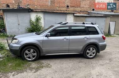 Позашляховик / Кросовер Mitsubishi Outlander 2006 в Харкові