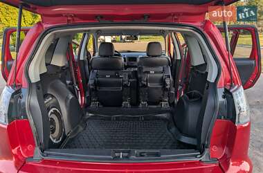 Внедорожник / Кроссовер Mitsubishi Outlander 2010 в 