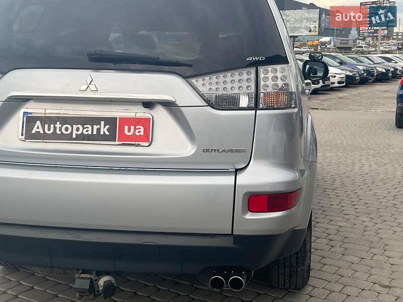 Позашляховик / Кросовер Mitsubishi Outlander 2012 в Львові фото 35 Позашляховик / Кросовер Mitsubishi Outlander 2012 в Львові